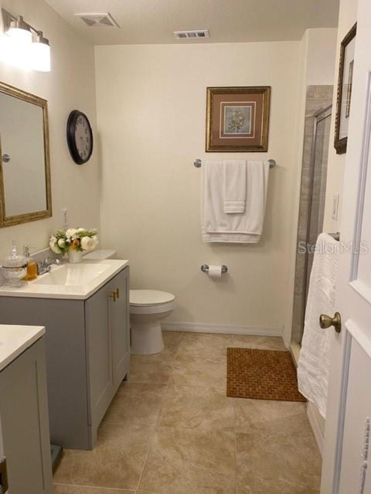 Listing Photo 12