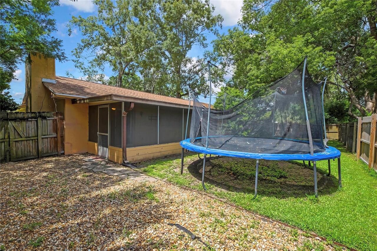 Listing Photo 32