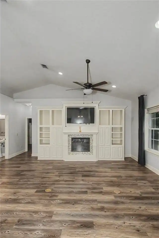 Listing Photo 74