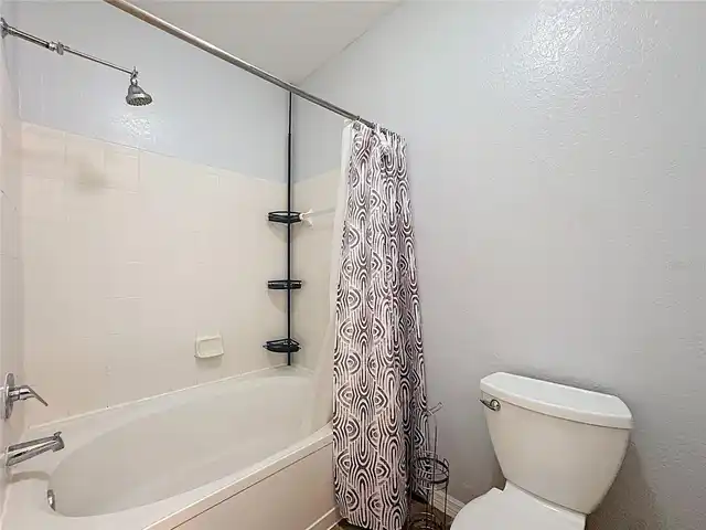 Listing Photo 25