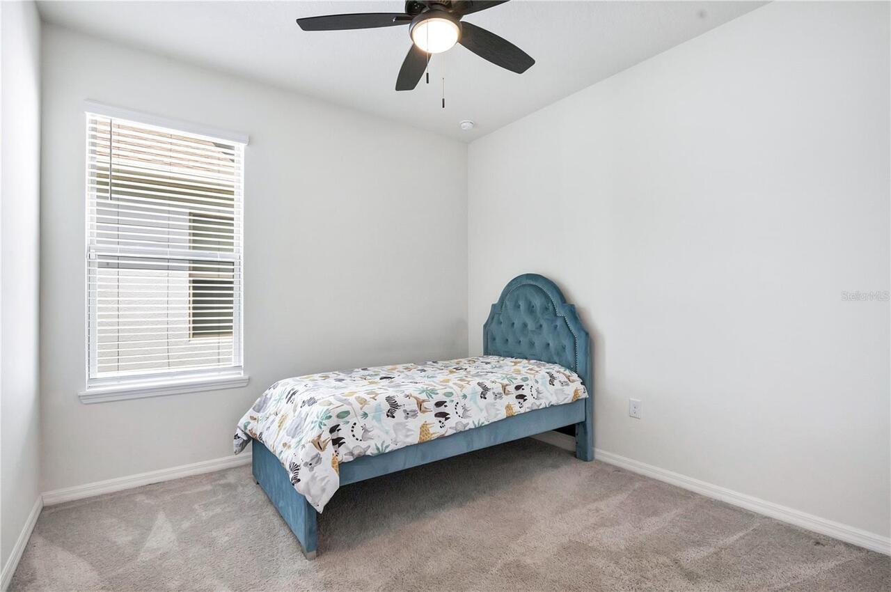 Listing Photo 16