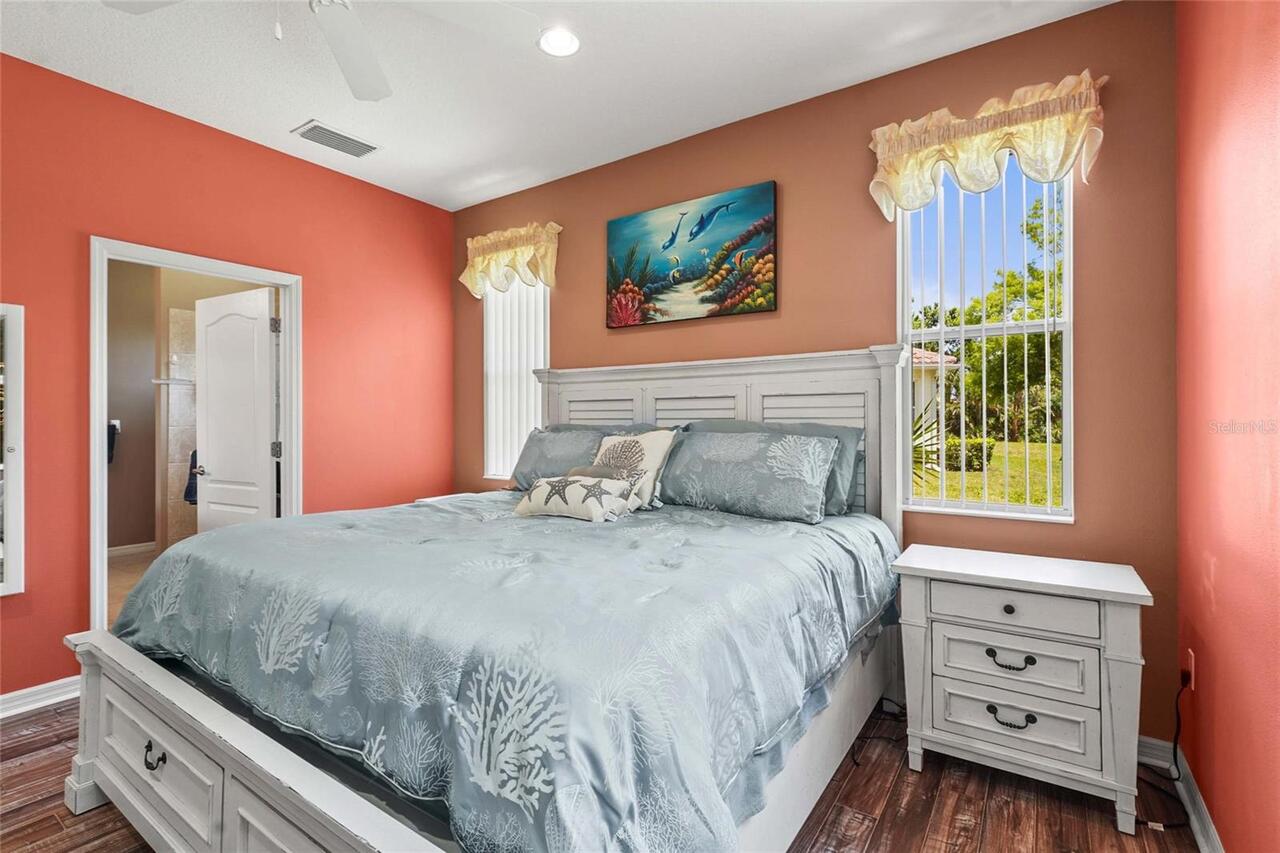 Listing Photo 23