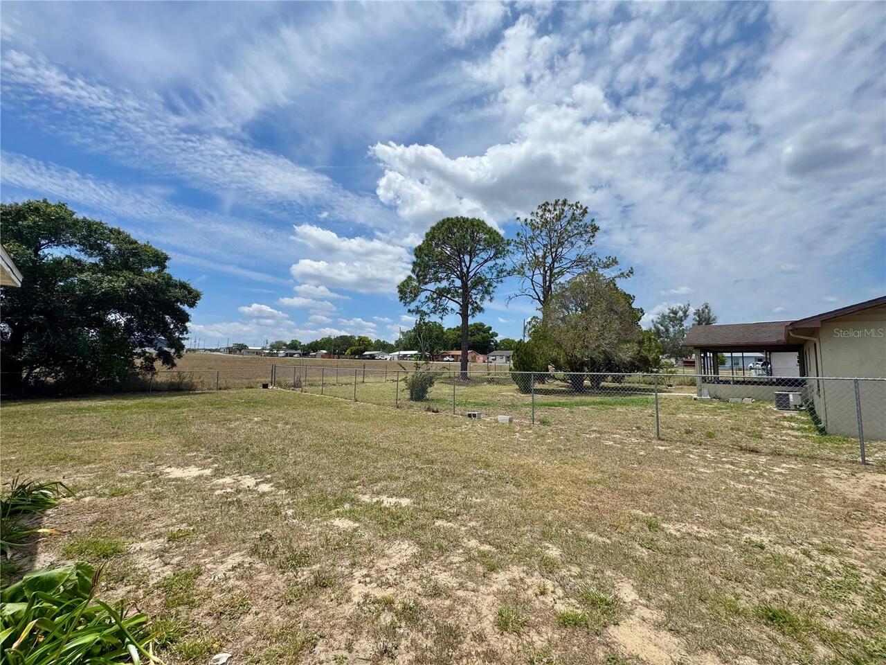 Listing Photo 17
