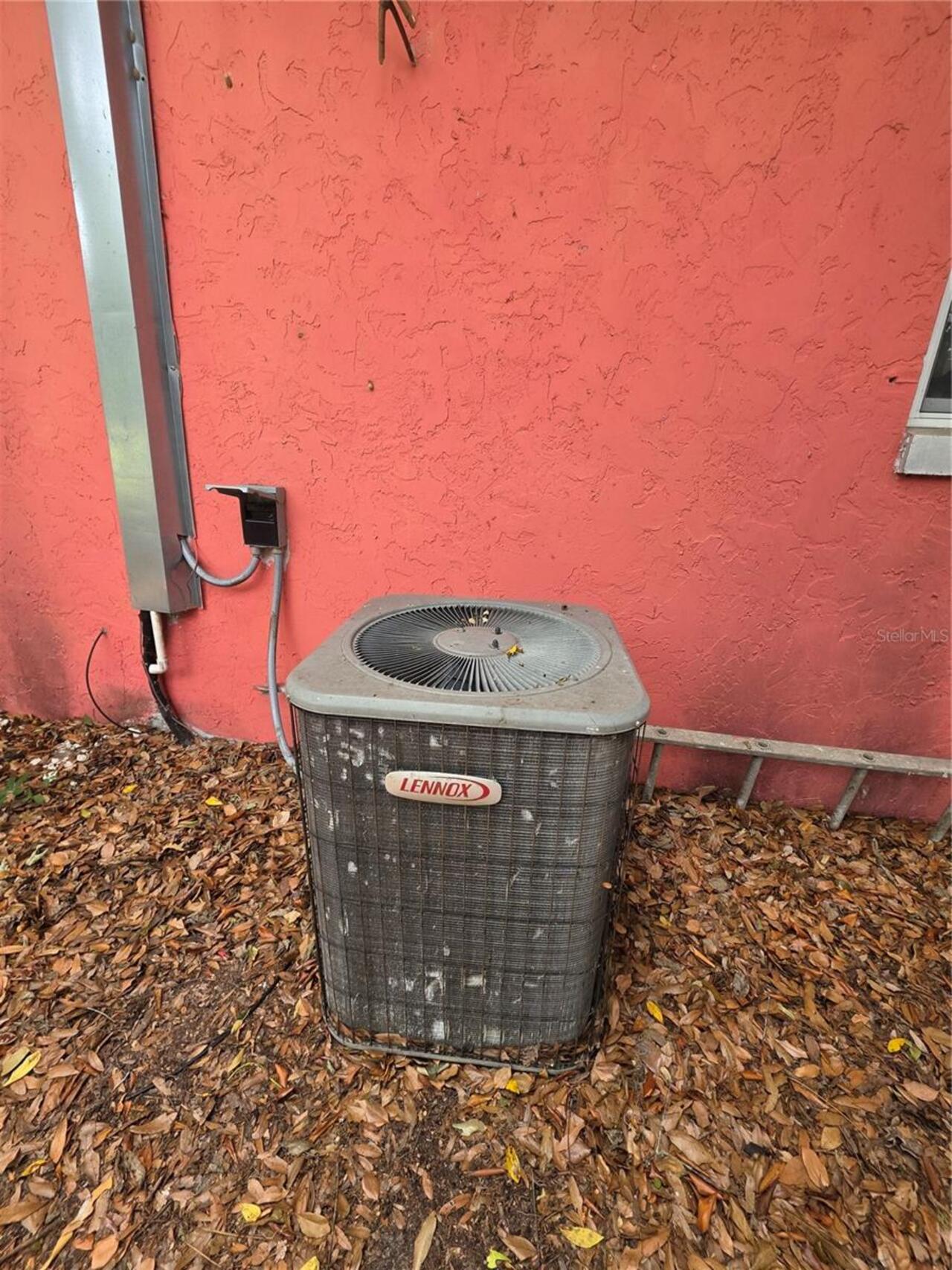 Listing Photo 8