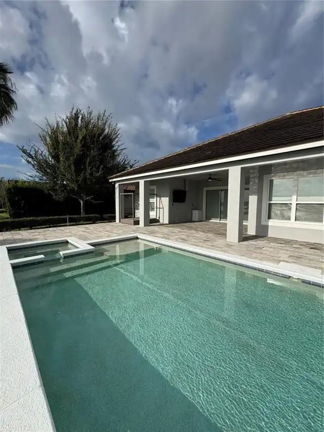 Listing Photo 22