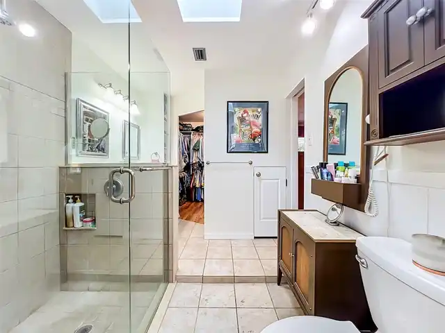 Listing Photo 32
