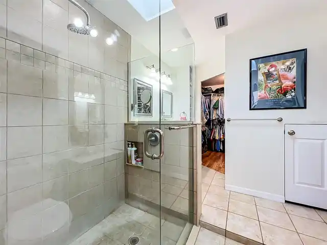 Listing Photo 33