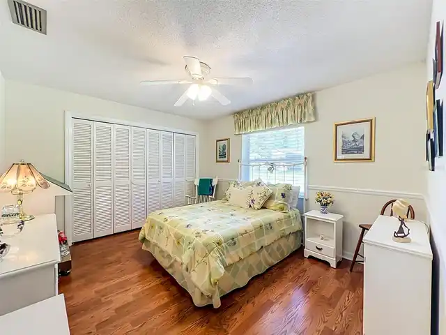 Listing Photo 35