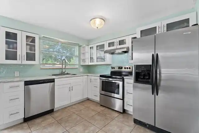 Listing Photo 7