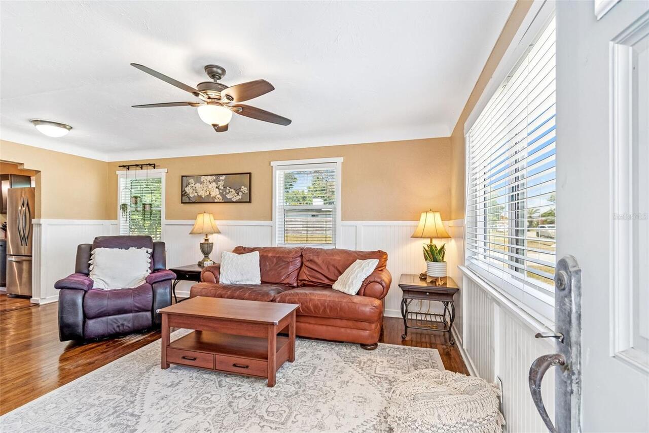 Listing Photo 10