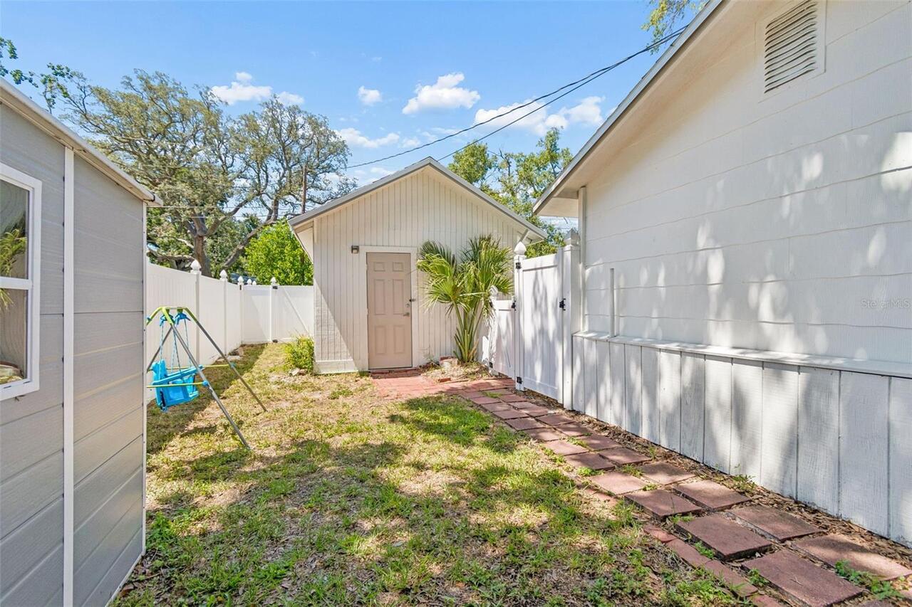 Listing Photo 37