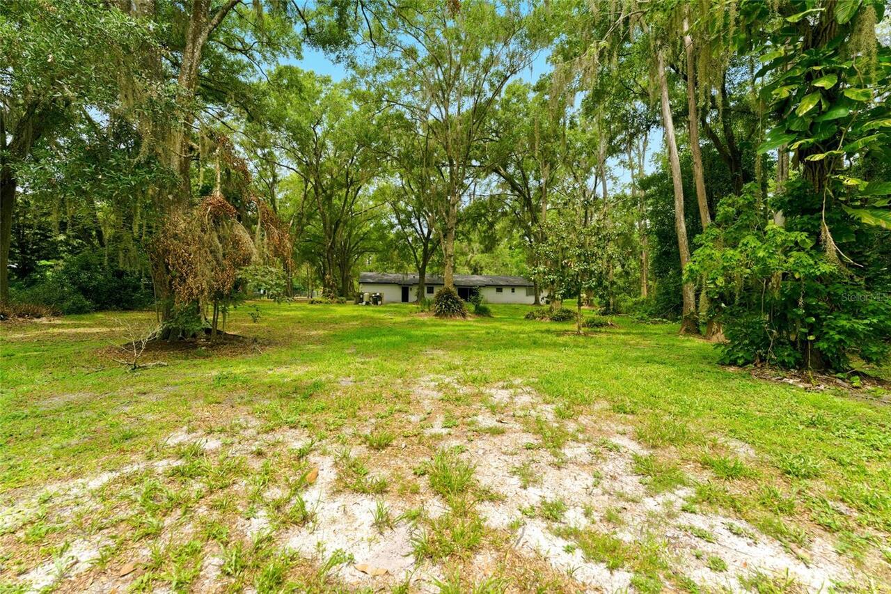 Listing Photo 17