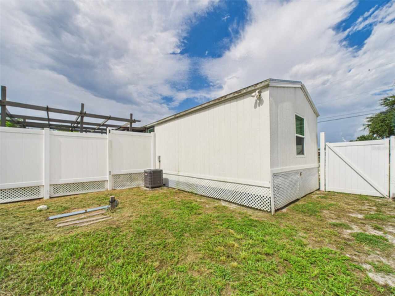 Listing Photo 76