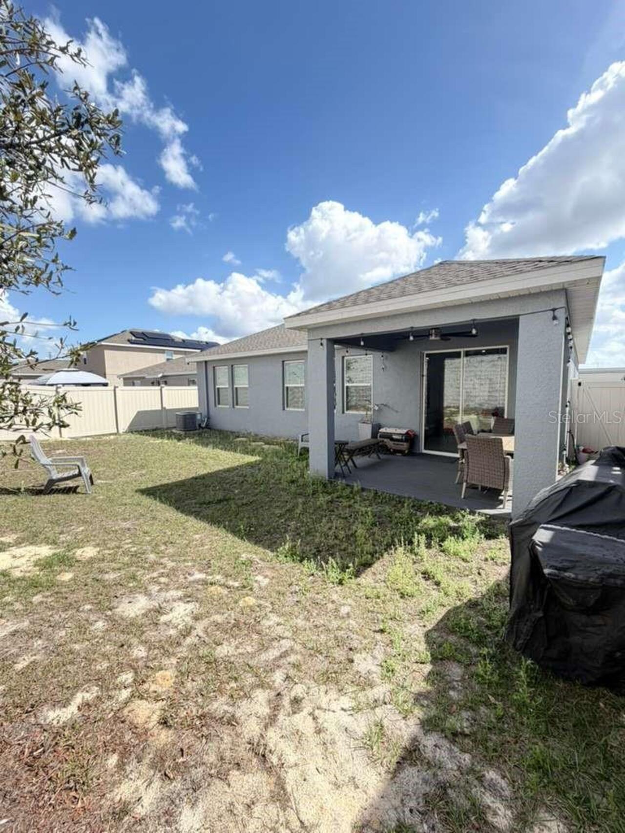 Listing Photo 9