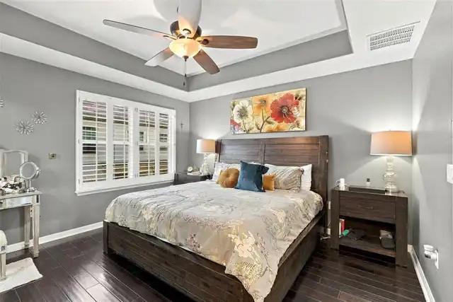 Listing Photo 18