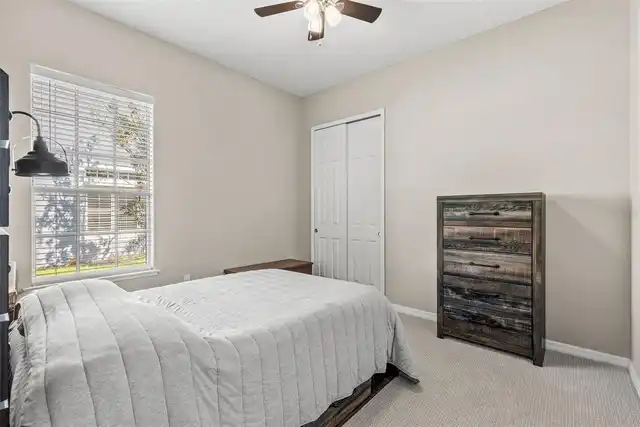 Listing Photo 24
