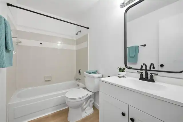 Listing Photo 21