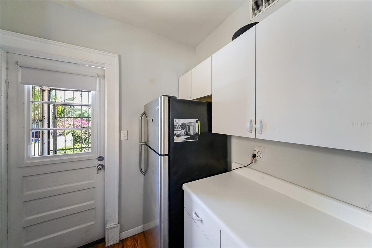 Listing Photo 10