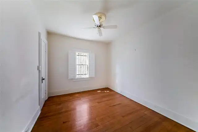 Listing Photo 7