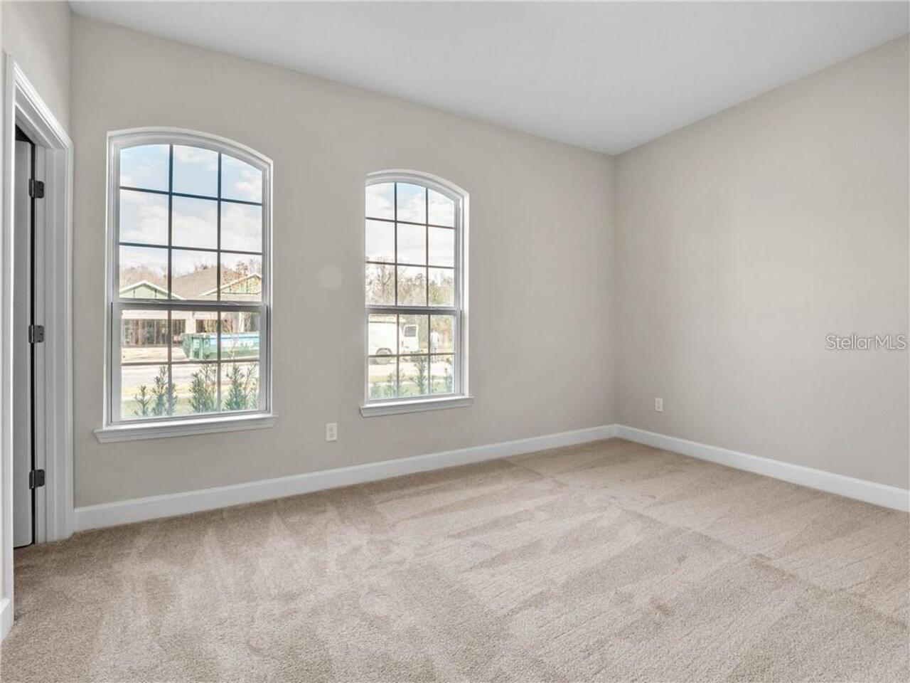 Listing Photo 7