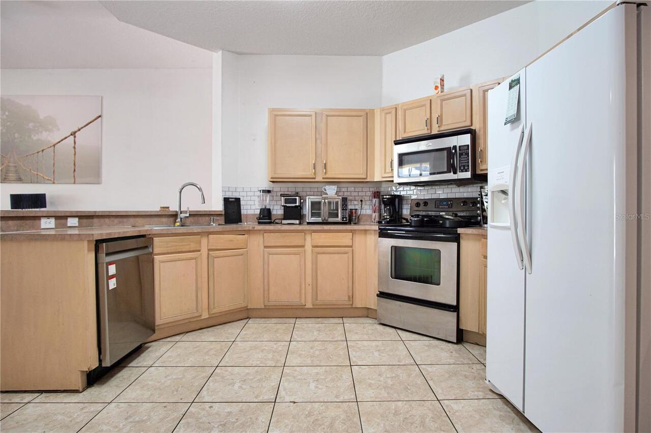 Listing Photo 7