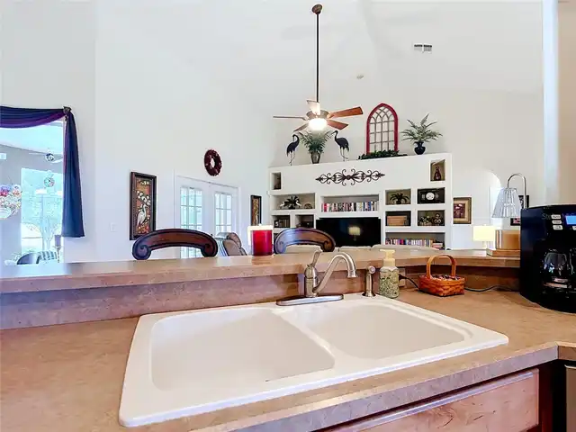 Listing Photo 25