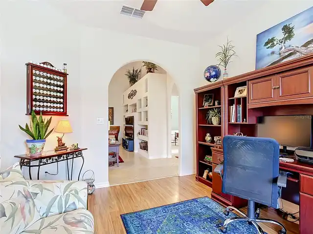 Listing Photo 29