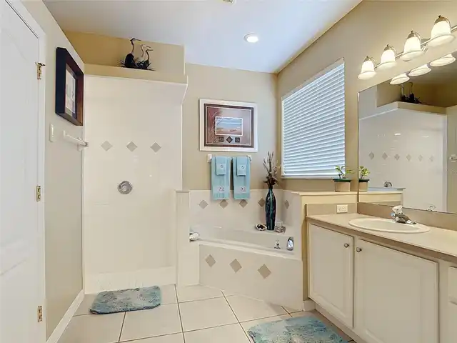 Listing Photo 42