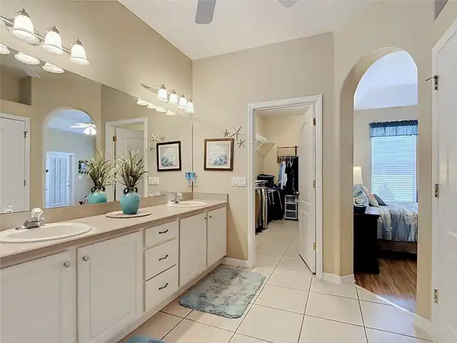 Listing Photo 43