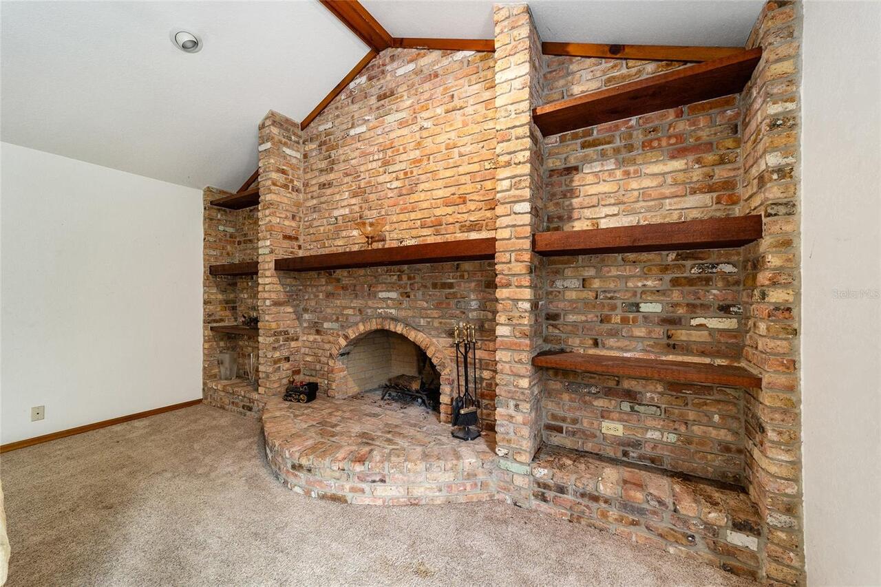 Listing Photo 19
