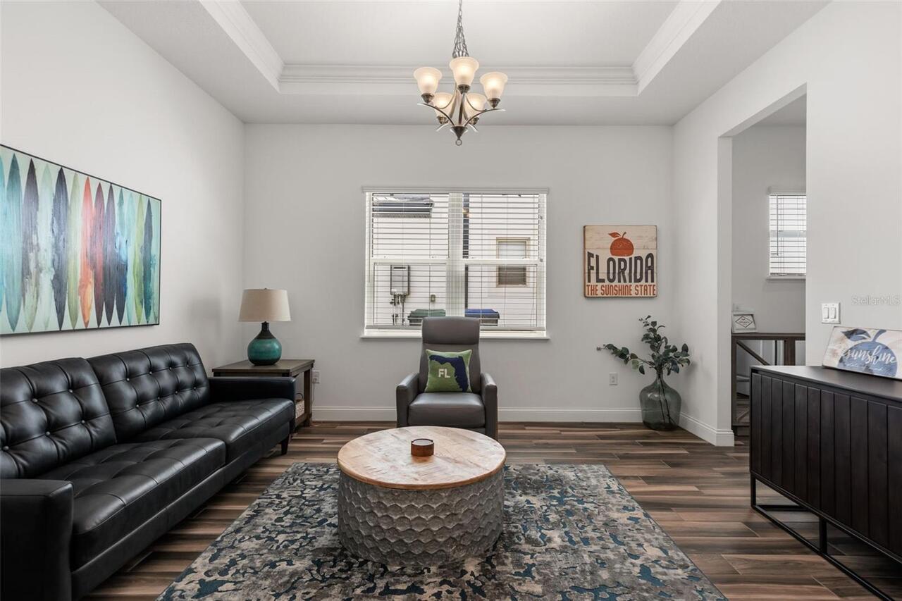 Listing Photo 8