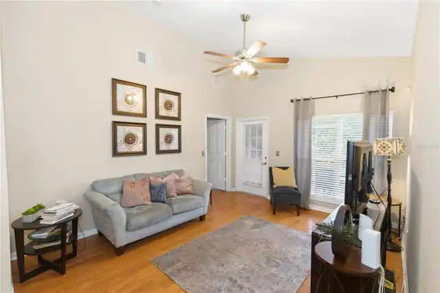 Listing Photo 13