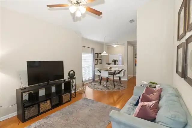 Listing Photo 17