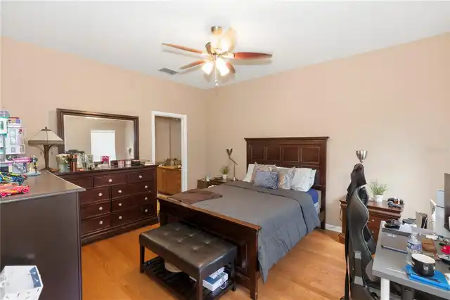 Listing Photo 22
