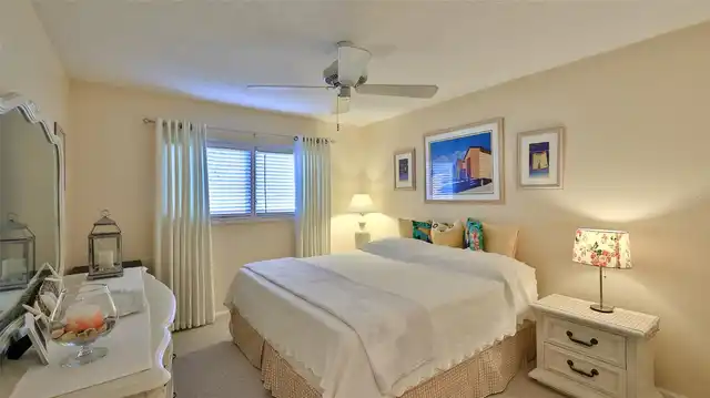 Listing Photo 13