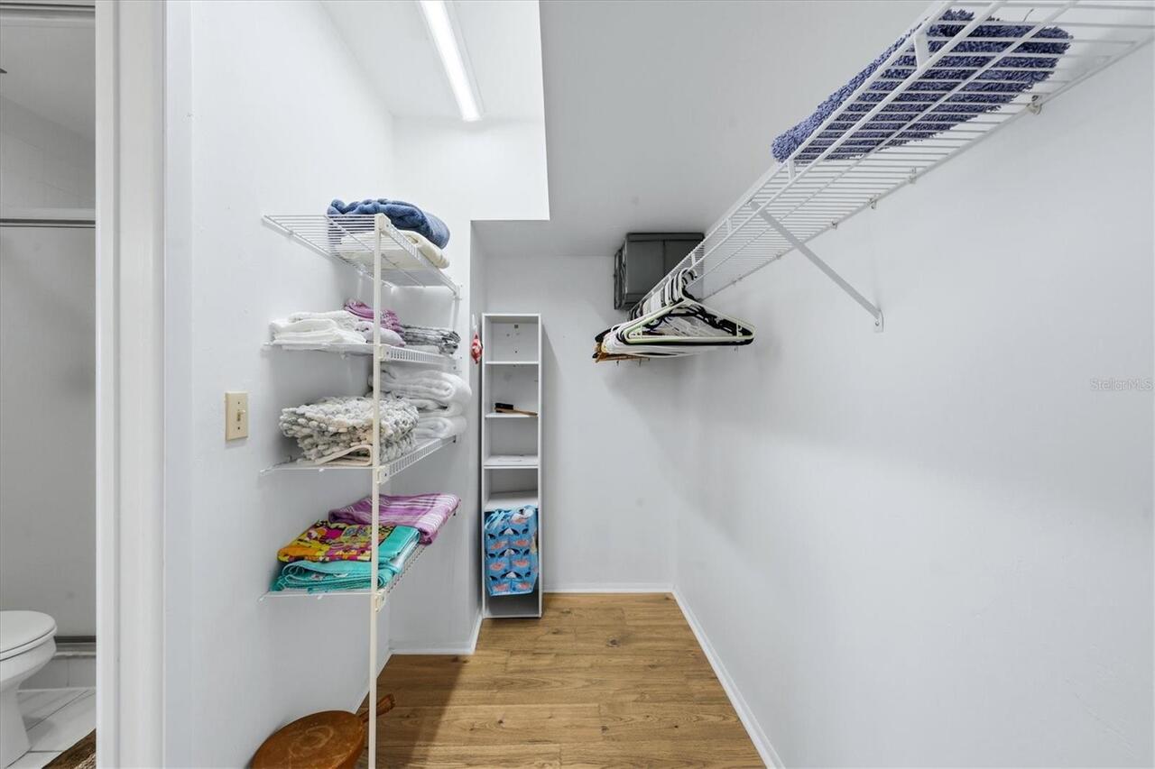 Listing Photo 24