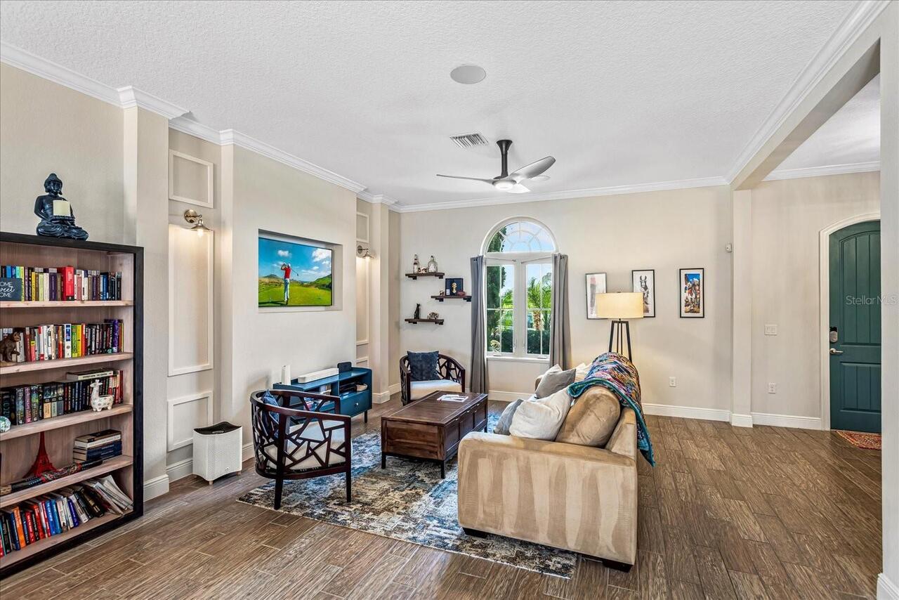 Listing Photo 7