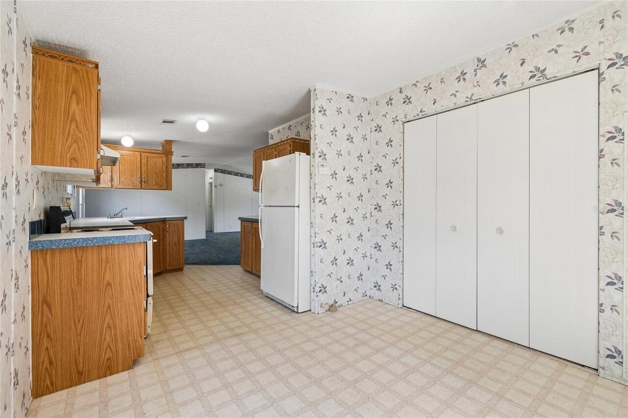 Listing Photo 10