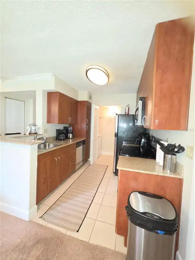 Listing Photo 11