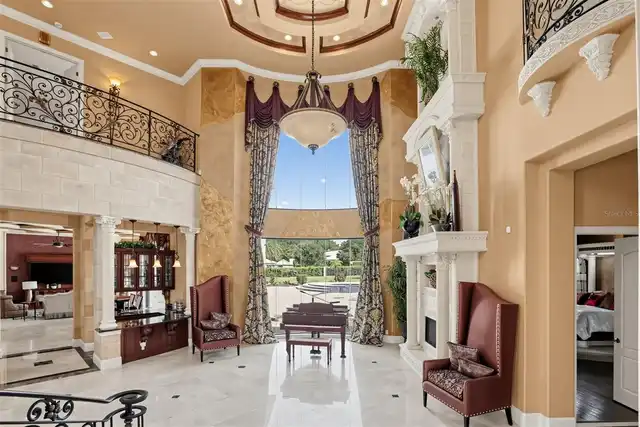 Listing Photo 8