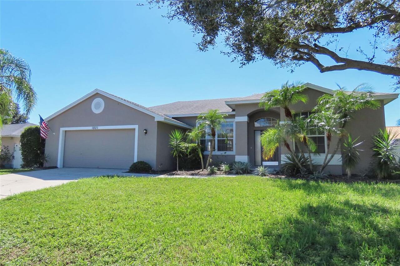Listing Photo 1
