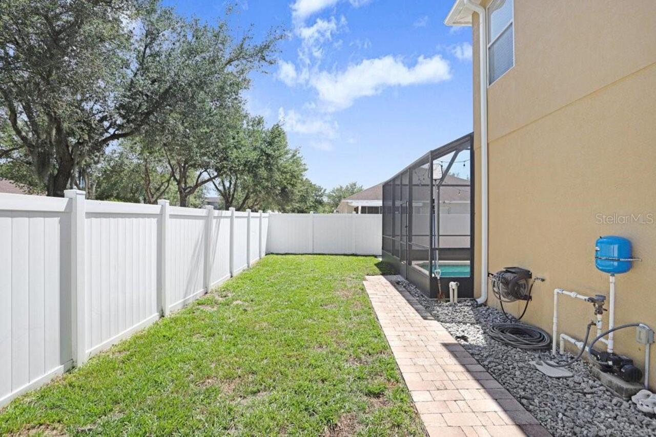 Listing Photo 38