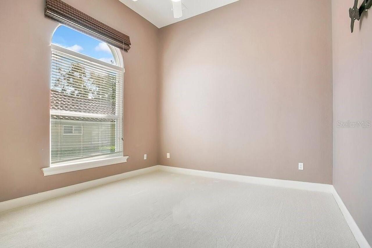 Listing Photo 23