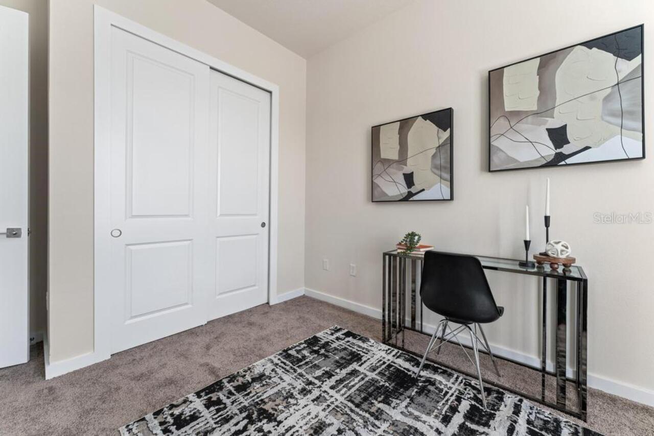 Listing Photo 18