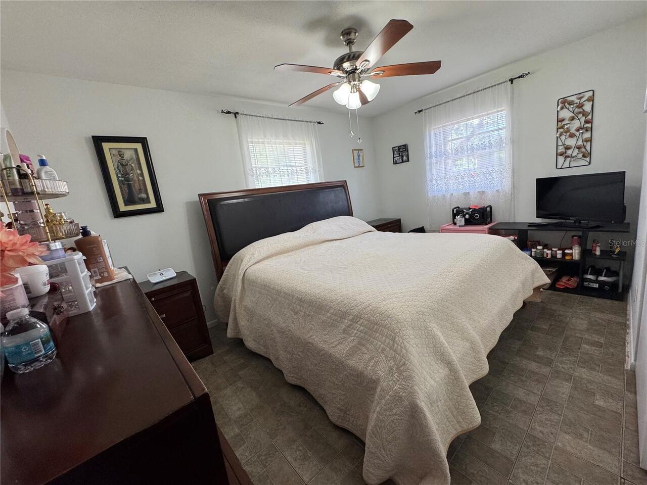 Listing Photo 7