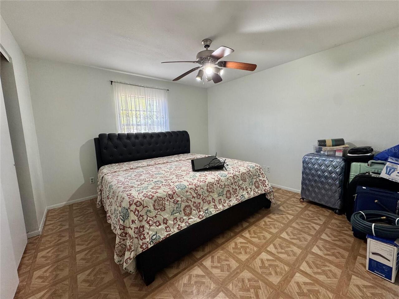 Listing Photo 10