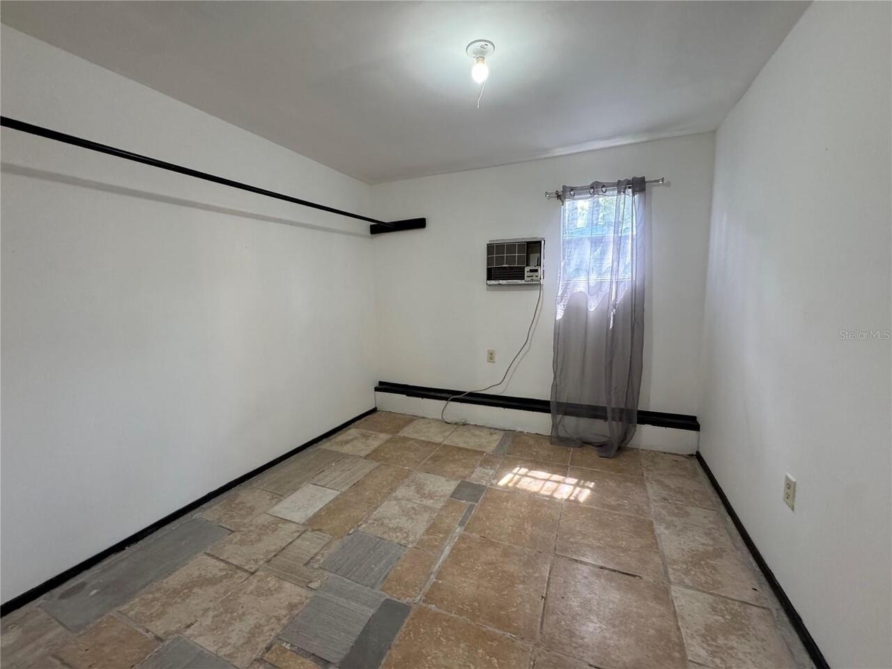 Listing Photo 24