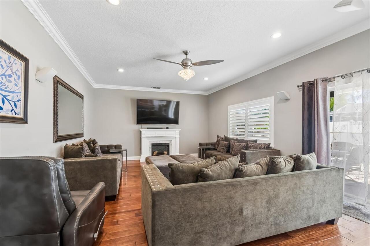 Listing Photo 14