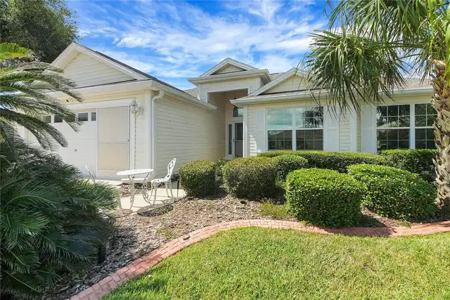 Listing Photo 7