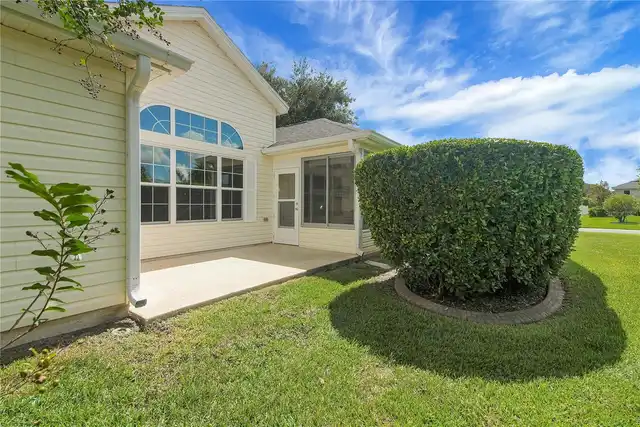 Listing Photo 17